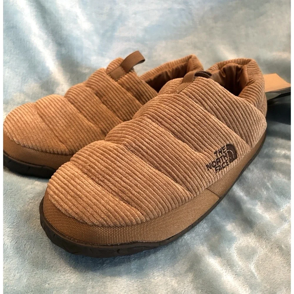 The North Face Men's Nuptse Mule Corduroy Off Mountain Brown Size 13